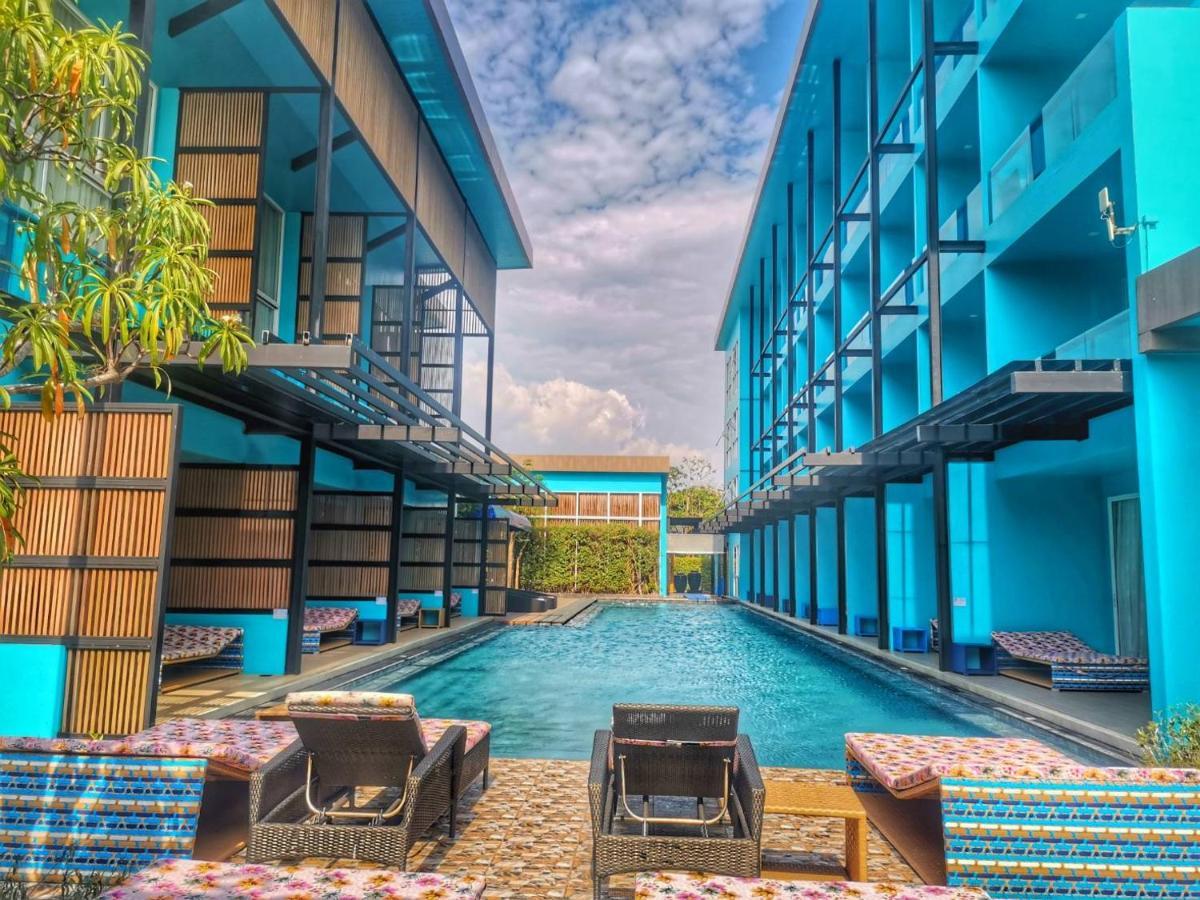 Beach Walk Boutique Resort Банг Саен Экстерьер фото