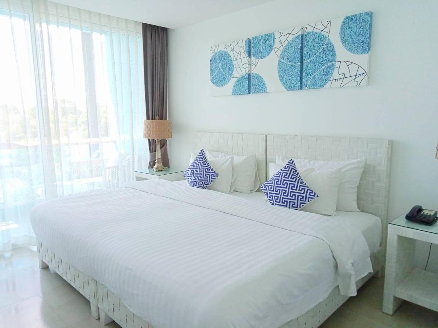 Beach Walk Boutique Resort Банг Саен Номер фото